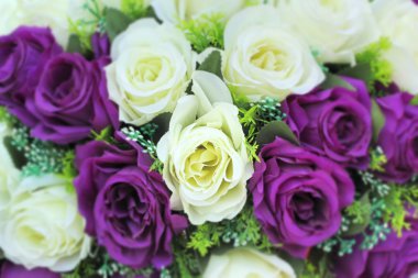 Yapay çiçeklerin güzelliği