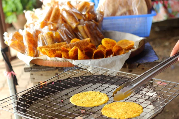 Sticky rice, grilled on the stove — Stock Photo, Image