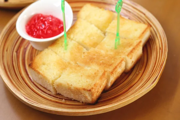Pão, manteiga e geléia de morango — Fotografia de Stock