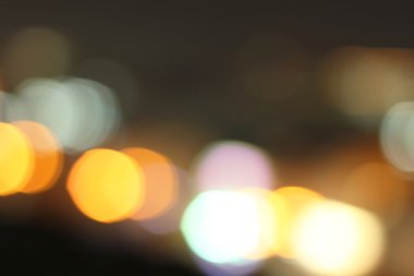 Geceleri araba bulanıklaşıyor.