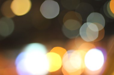 Geceleri araba bulanıklaşıyor.