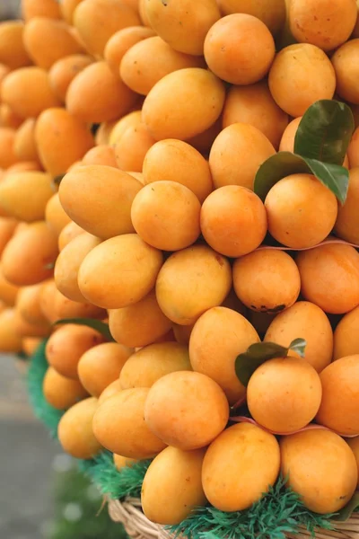 Pflaumenmus - asiatische Frucht — Stockfoto