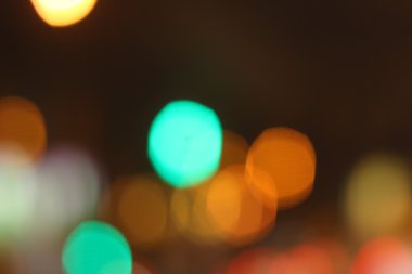 Geceleri araba bulanıklaşıyor.