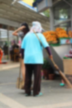 bulanık kadın sokak Süpürgeler Temizleme