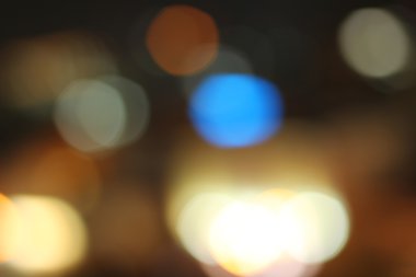 Geceleri araba bulanıklaşıyor.