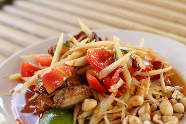 Papaya salad in the plate — Stock Photo, Image