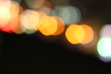 Geceleri araba bulanıklaşıyor.