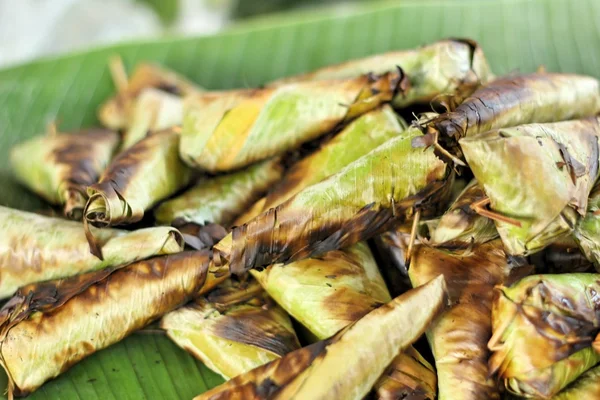 Arroz pegajoso a la parrilla Asia alimentos — Foto de Stock