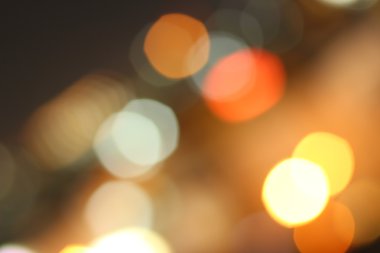 Geceleri araba bulanıklaşıyor.