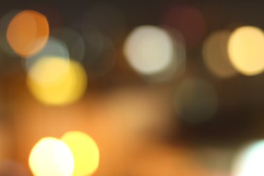 Geceleri araba bulanıklaşıyor.