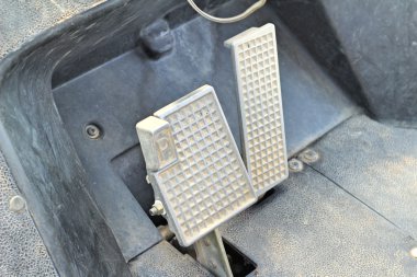 otomobil için fren ve gaz pedalı pedal.