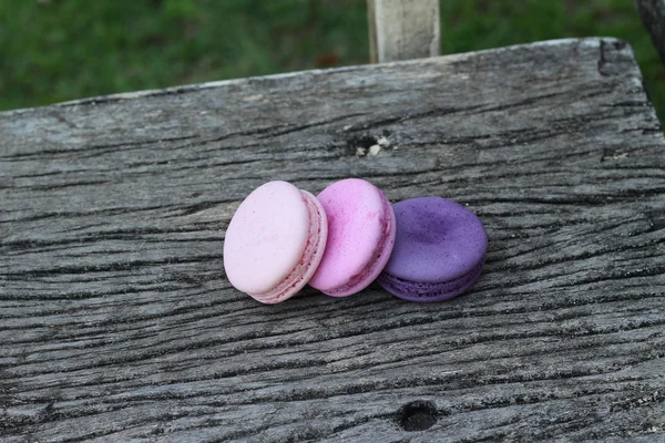 Macarrones franceses multicolor es delicioso —  Fotos de Stock