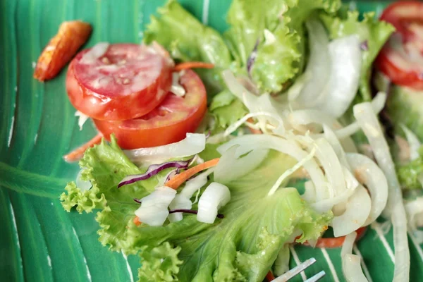 Vegetable salad mixed put tuna — Stock Photo, Image