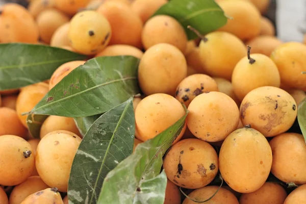 Frutta di prugna mariana - frutta asiatica — Foto Stock