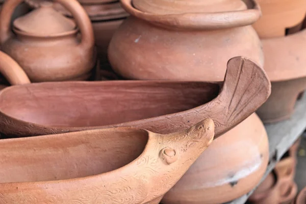 Earthenware brown for sale in Asia — Stock Photo, Image