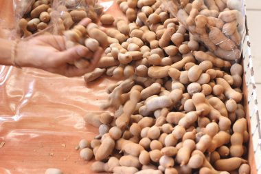 meyve demirhindi piyasada