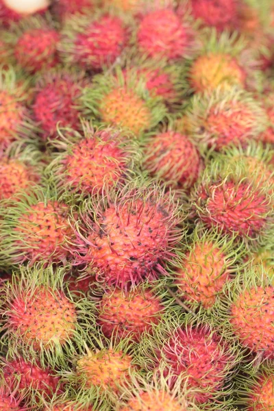 Sweet fruits rambutan — Stock Photo, Image