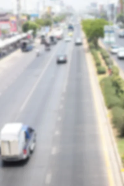 Embaçado de carro na estrada — Fotografia de Stock