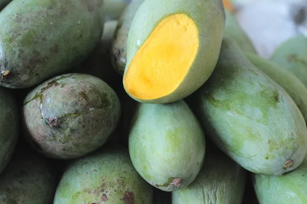 Mango fruit — Stock Photo, Image