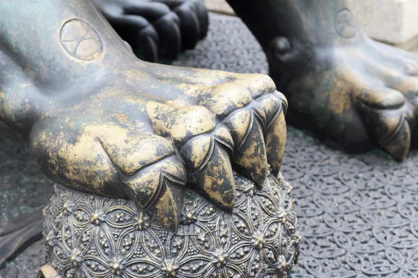 Sculptuur - dragons - patroon op de tempel. — Stockfoto