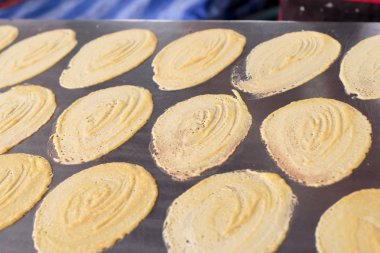 Taylandlı çıtır gözleme - kremalı krep yakın çekim