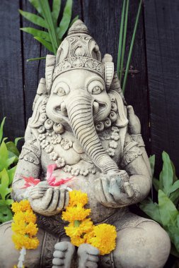 Ganesha, sıva işten yapılmış yukarıya kapatmak