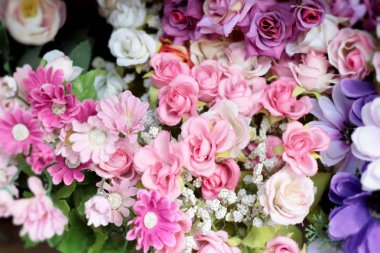 Yapay çiçek güzel gül