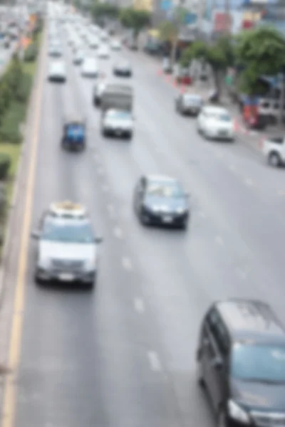 Embaçado de carro na estrada — Fotografia de Stock