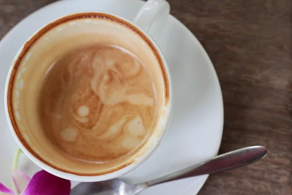 Heißer Latte-Kaffee im Glas — Stockfoto