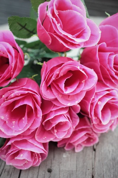 Mooie vintage rozen van kunstbloemen — Stockfoto