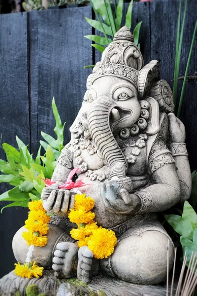 Gros plan ganesha, en stuc — Photo