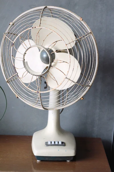 Vintage fans for putting the show. — Stock Photo, Image