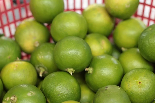 Limón fresco en el mercado — Foto de Stock