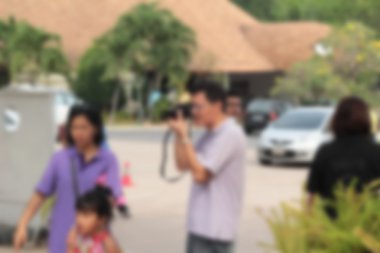 fotoğraf çekmek için bir kamera ile bulanık