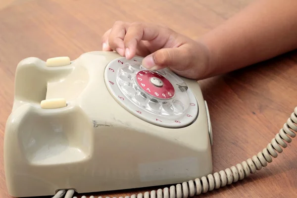 Vanha puhelin vintage tyyli — kuvapankkivalokuva