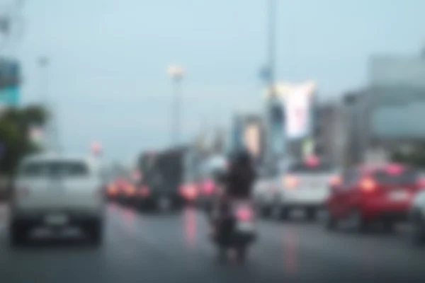 Embaçado de carro na estrada — Fotografia de Stock