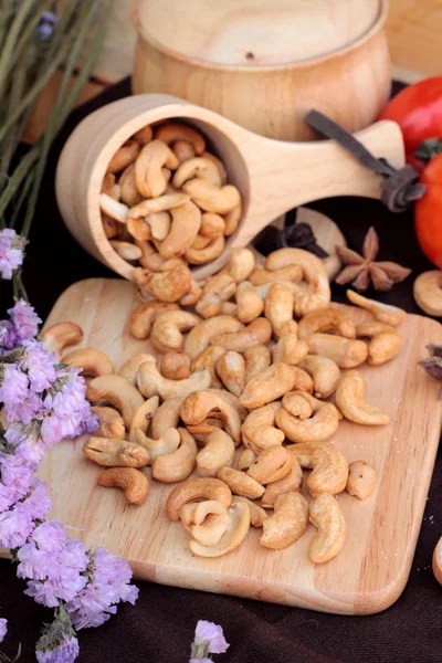 Anacardi arrosto noci con natura — Foto Stock