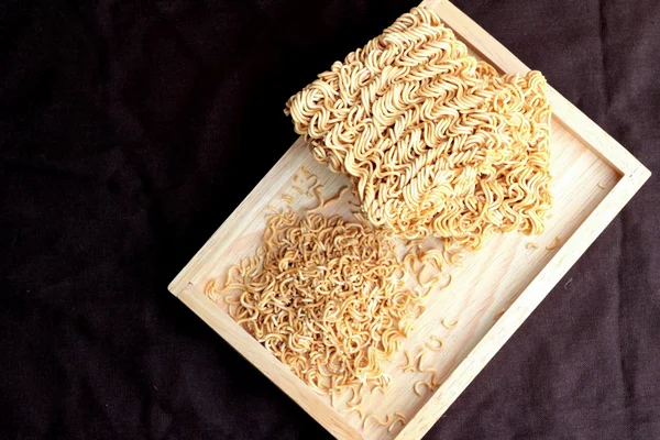 Macarrão instantâneo seco - ramen asiático — Fotografia de Stock