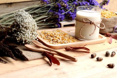 Soya sütü soya fasulyesi ile