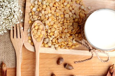 Soya sütü soya fasulyesi ile