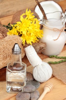 Hindistan cevizi ve süt, yağ coco organik sağlıklı gıda ve güzellik için 