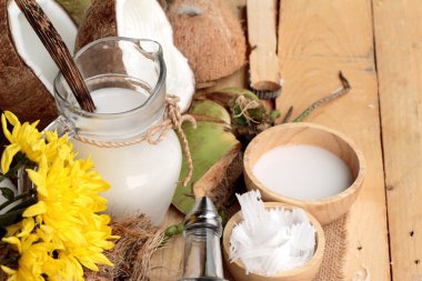 Hindistan cevizi ve süt, yağ coco organik sağlıklı gıda ve güzellik için 