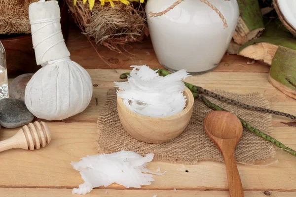 Hindistan cevizi ve süt, yağ coco organik sağlıklı gıda ve güzellik için 