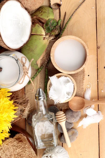 Kokos a mléko, olej coco zdravých biopotravin a krásy — Stock fotografie