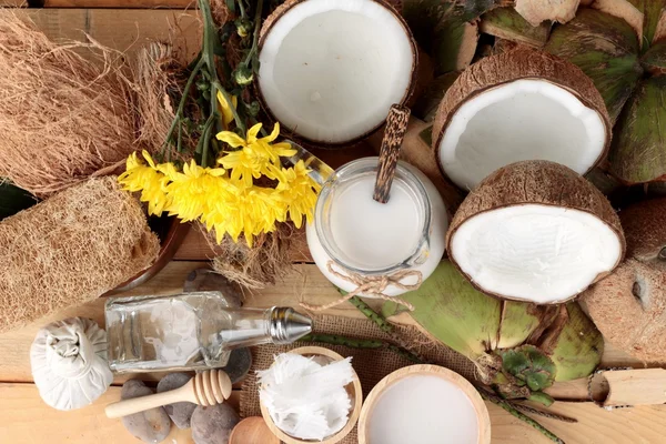 Hindistan cevizi ve süt, yağ coco organik sağlıklı gıda ve güzellik için 