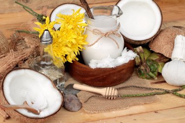 Hindistan cevizi ve süt, yağ coco organik sağlıklı gıda ve güzellik için 