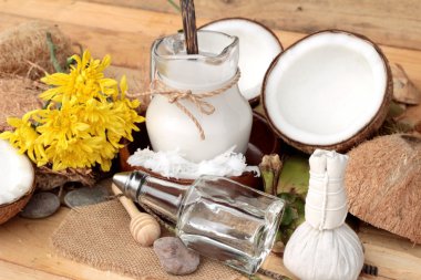 Hindistan cevizi ve süt, yağ coco organik sağlıklı gıda ve güzellik için 