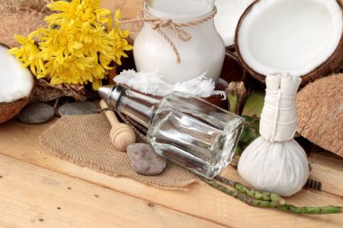 Hindistan cevizi ve süt, yağ coco organik sağlıklı gıda ve güzellik için 