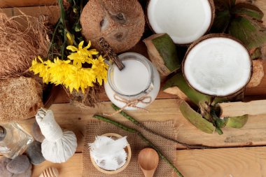 Hindistan cevizi ve süt, yağ coco organik sağlıklı gıda ve güzellik için 