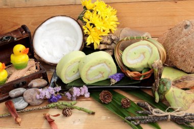 Yeşil kek ile Hindistan cevizi dolgulu alır.